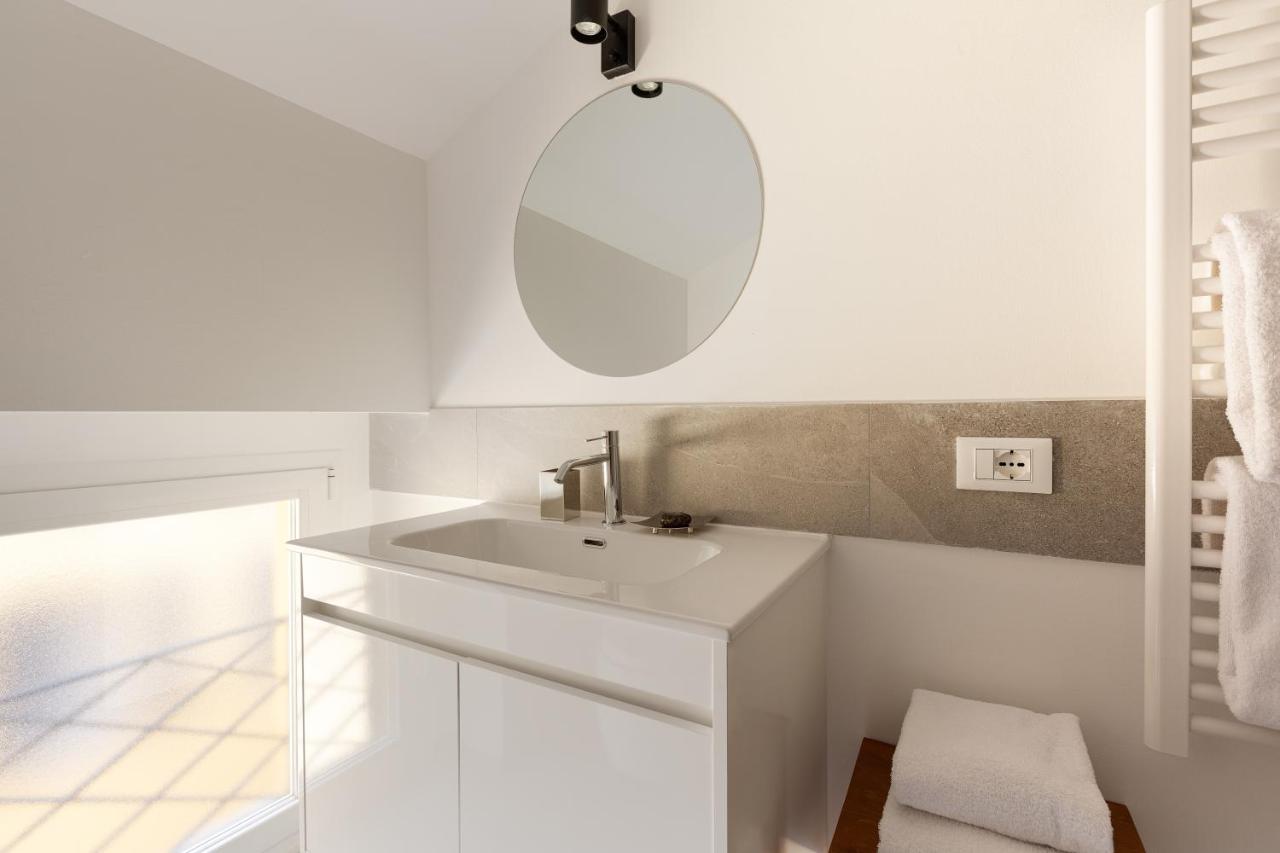 Spiga 46 Suites By Brera Apartments Milano Dış mekan fotoğraf